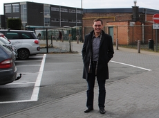 Schepen Wim Mommaers op een kruispunt
