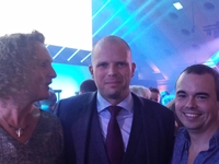 Theo Franken met bestuursleden Kevin en Kristine